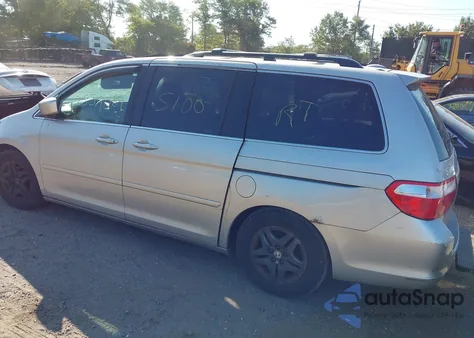 2005 Honda Odyssey Ex-L from USA, damaged, VIN 5FNRL38775B065521